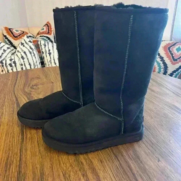 Ugg Black Classic Tall II Suede Boots - Picture 1 of 11